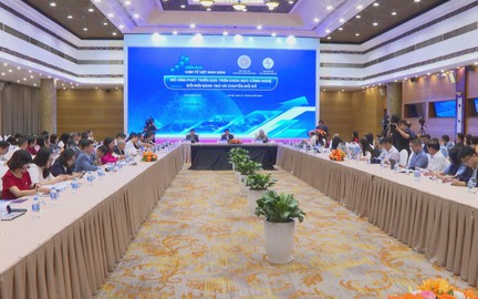 Đổi mới mô hình tăng trưởng dựa trên khoa học công nghệ và chuyển đổi số