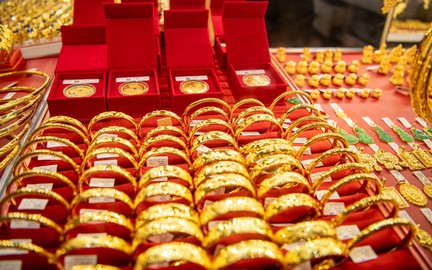 Giá vàng hôm nay (3/6): Chưa ngừng sụt giảm