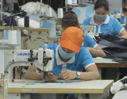 Hướng tới tiền lương đủ sống cho người lao động