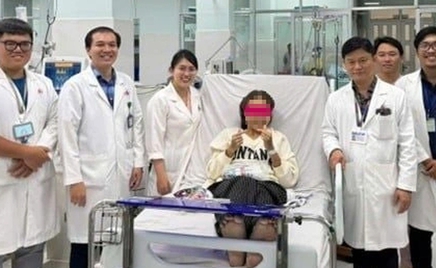 Cứu cô gái trẻ thường xuyên hút thuốc lá điện tử, đột ngột hôn mê