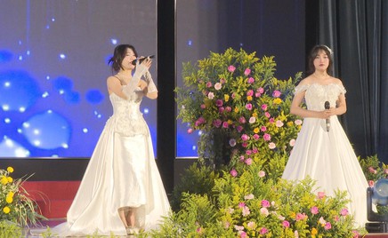 Chương trình âm nhạc và chia sẻ "Mình cùng ngồi nói chuyện tình yêu" mùa 3