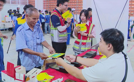 “Xây Tết 2026” tri ân công nhân thoát nước đô thị TP. Hồ Chí Minh