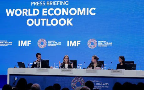 IMF điều chỉnh dự báo tăng trưởng kinh tế toàn cầu năm 2026
