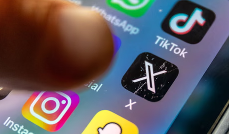 Lệnh cấm mạng xã hội của Australia gây tranh luận toàn cầu