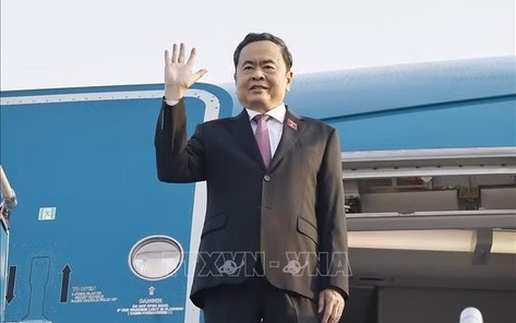 Chủ tịch Quốc hội Trần Thanh Mẫn lên đường thăm chính thức Trung Quốc