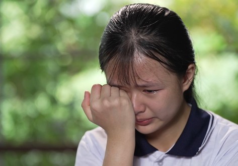 Tuyết Mai: Cô học trò nghèo có ước mơ làm bác sĩ - Mái ấm gia đình Việt