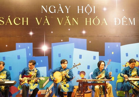 TP. Hồ Chí Minh thử nghiệm "Ngày hội sách và văn hóa đêm"