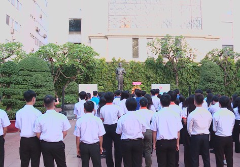 TP. Hồ Chí Minh tuyên dương "Sinh viên 5 tốt" và "Học sinh 3 rèn luyện" năm 2025