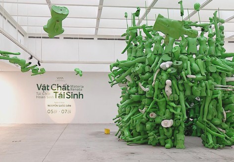 Nghệ thuật từ vật liệu tái chế: Khi rác thải được “Tái chất hoàn sinh”