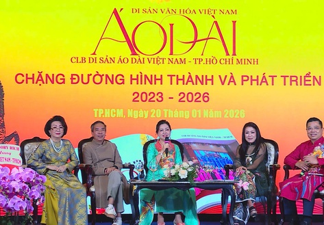 Áo dài Việt Nam: Từ di sản đời thường đến khát vọng vươn tầm quốc tế