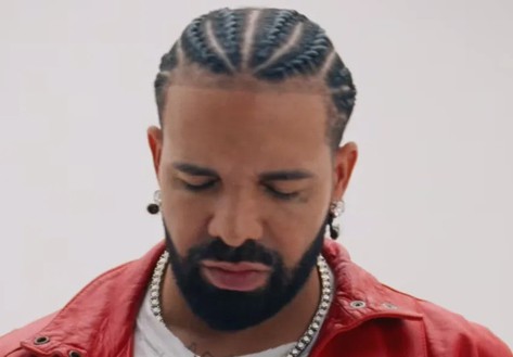 Drake đưa cả 4 ca khúc mới vào top 30 Billboard Hot 100