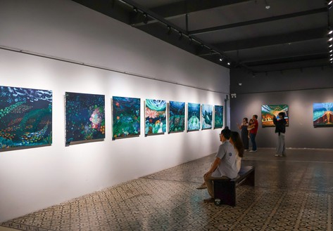 Khám phá đại dương qua hơn 70 tác phẩm hội họa tại triển lãm “Từ Biển Sâu - Into The Ocean”