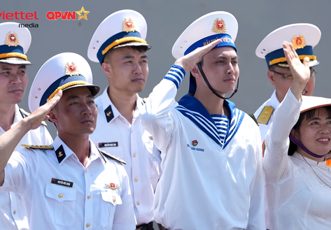 Chuyến tàu ra Trường Sa thiếu vắng Tuấn Dương | Sao Nhập Ngũ 2026