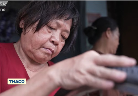 Người chung quanh ta - Tập 14: Những người phụ nữ vá xe