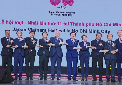 Khai mạc Lễ hội Việt – Nhật lần thứ 11: “Liên minh hoa anh đào – hoa sen” thắt chặt tình hữu nghị