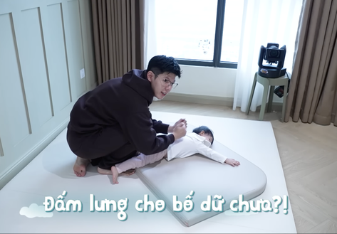 "Mẹ vắng nhà, ba là siêu nhân": MC Mạnh Cường "tiền đình" vì thử thách oái oăm của vợ