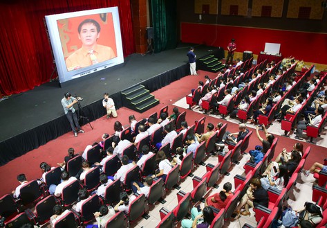 HTV mang thế giới cổ tích đến gần hơn với trẻ em khiếm thị