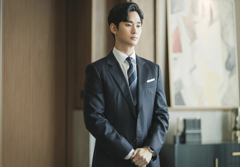 Kim Soo-hyun tái xuất khiến Disney+ đau đầu vì phim Knock-Off