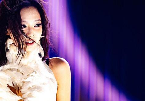 Jennie biểu diễn 18 ca khúc trên cương vị nghệ sĩ chính của Lollapalooza Chicago