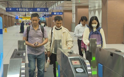Metro số 1: phương thức thanh toán không dùng tiền mặt chiếm 90%