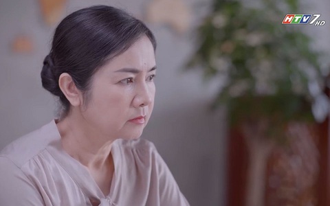 Mẹ đích thân yêu cầu "chủ" tăng lương cho con gái