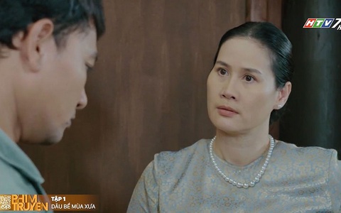 Tủi thân vì mẹ luôn đối xử thiên vị với anh trai