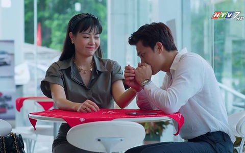 Đắm chìm trong tình yêu ngọt ngào của người mới