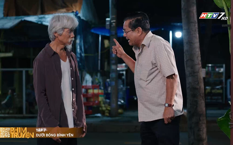 Con trai say xỉn cùng bạn nhậu, cha ruột thất thểu nhặt ve chai