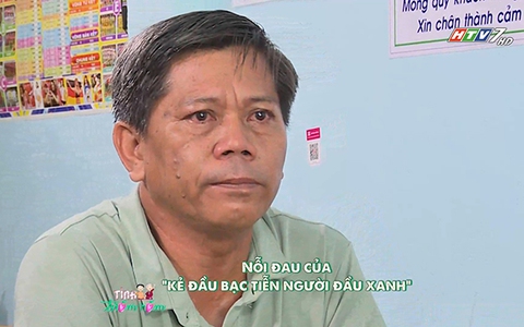 Đau lòng "kẻ đầu bạc tiễn người đầu xanh"