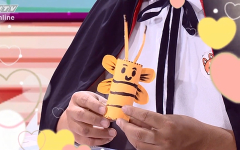 Làm chú ong trang trí từ giấy màu