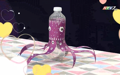 Tái chế chai nhựa thành con bạch tuộc