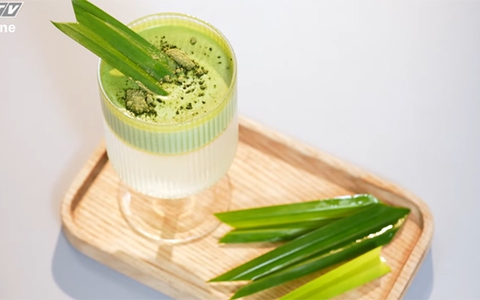Bếp nhà mình - Nước dừa matcha