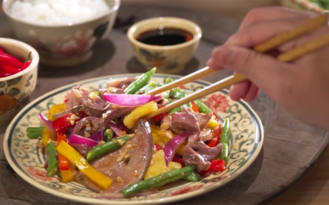 Đậu cô ve xào tim heo