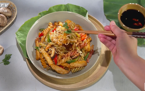 Nui xào chay thập cẩm - Đổi vị cơm nhà