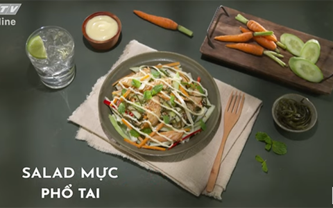 Giòn mát với salad mực phổ tai