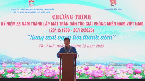 Ôn lại lịch sử, bồi đắp lý tưởng cách mạng cho thế hệ trẻ
