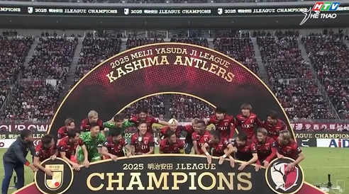 Kashima Antlers lên ngôi vô địch J League sau 9 năm