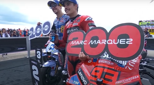 Marc Marquez lần thứ tư liên tiếp thắng chặng Moto GP