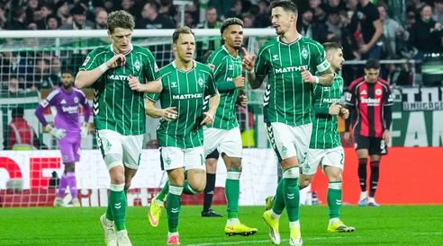 Vòng 18 Bundesliga: Werder Bremen và Eintracht Frankfurt hòa kịch tính