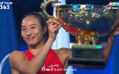 Zheng Qinwen vô địch tại China Open, tăng 31 bậc trên bảng xếp hạng WTA