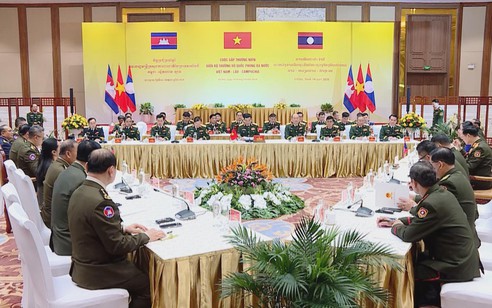 Củng cố quan hệ hữu nghị, hợp tác quốc phòng Việt Nam - Lào - Campuchia