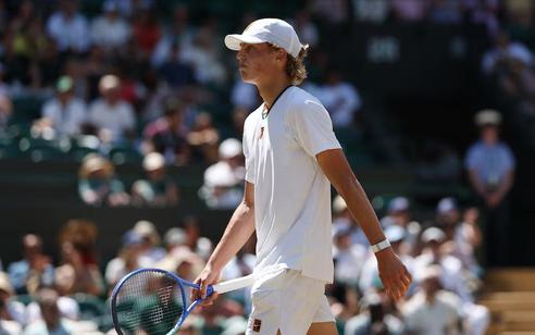 Cruz Hewitt lập cột mốc tại Washington Open