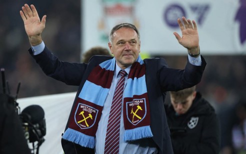 Cựu thủ môn West Ham Ludek Miklosko qua đời ở tuổi 64