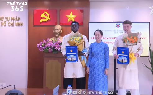 Williams Minh Hoàng và Olaha Mạnh Đức nhận quốc tịch Việt Nam