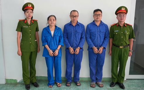 Khởi tố nhóm đối tượng in, phát hành trái phép 21.000 quyển sách tại TP. Hồ Chí Minh
