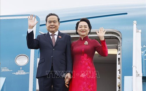 Chủ tịch Quốc hội Trần Thanh Mẫn và Phu nhân lên đường thăm chính thức Hàn Quốc, Mông Cổ
