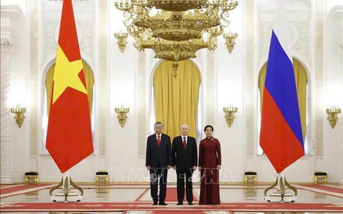 Tổng thống Liên bang Nga Vladimir Putin chủ trì Lễ đón Tổng Bí thư, Chủ tịch nước Tô Lâm