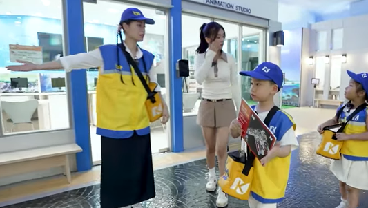 Trường học Siêu sao - tập 8: Bé học lòng nhân ái và kỹ năng sống