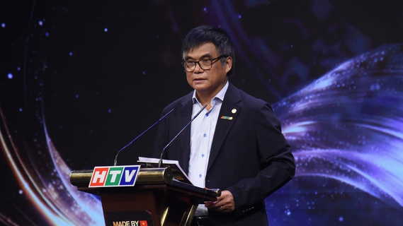 Nhà báo Cao Anh Minh phát biểu