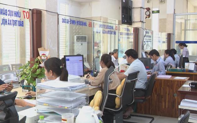 Thực hiện Nghị quyết 18, xã Phú Giáo xây dựng bộ máy chính quyền tinh gọn, hiệu lực